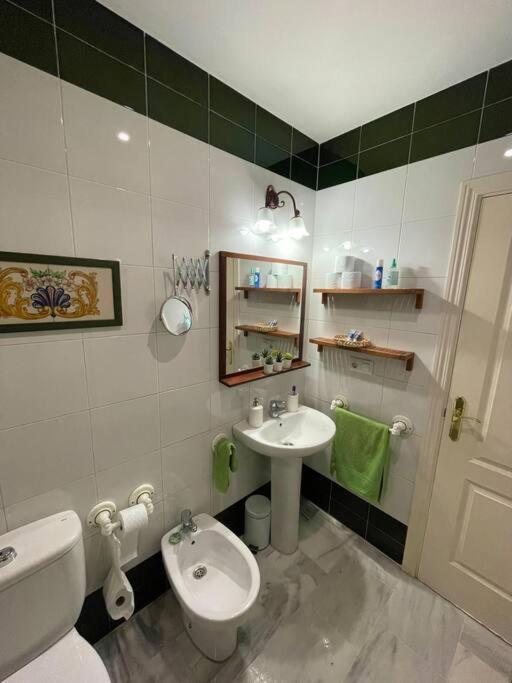 Apartamento En Triana. Seville Exterior photo